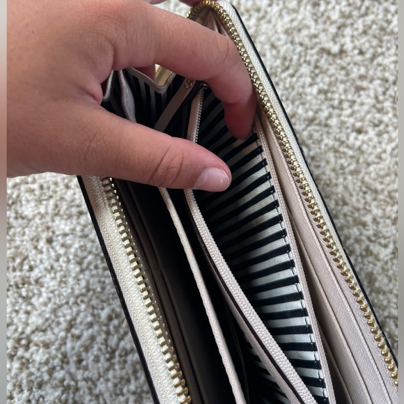 Kate Spade New York | Cement & Tusk Cameron Street Lacey Leather Wallet - Picture 11 of 13